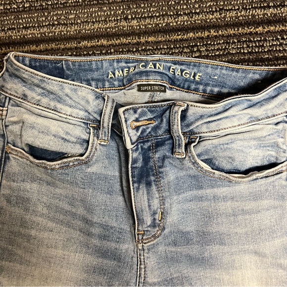 American Eagle - Picture 2 of 3